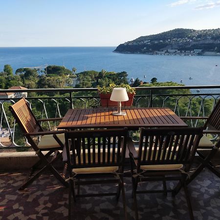 Vintage Flat Overlooking Villefranche Bay Apartamento Exterior foto